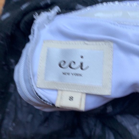 ECI Black tulle halter top - Picture 2 of 4